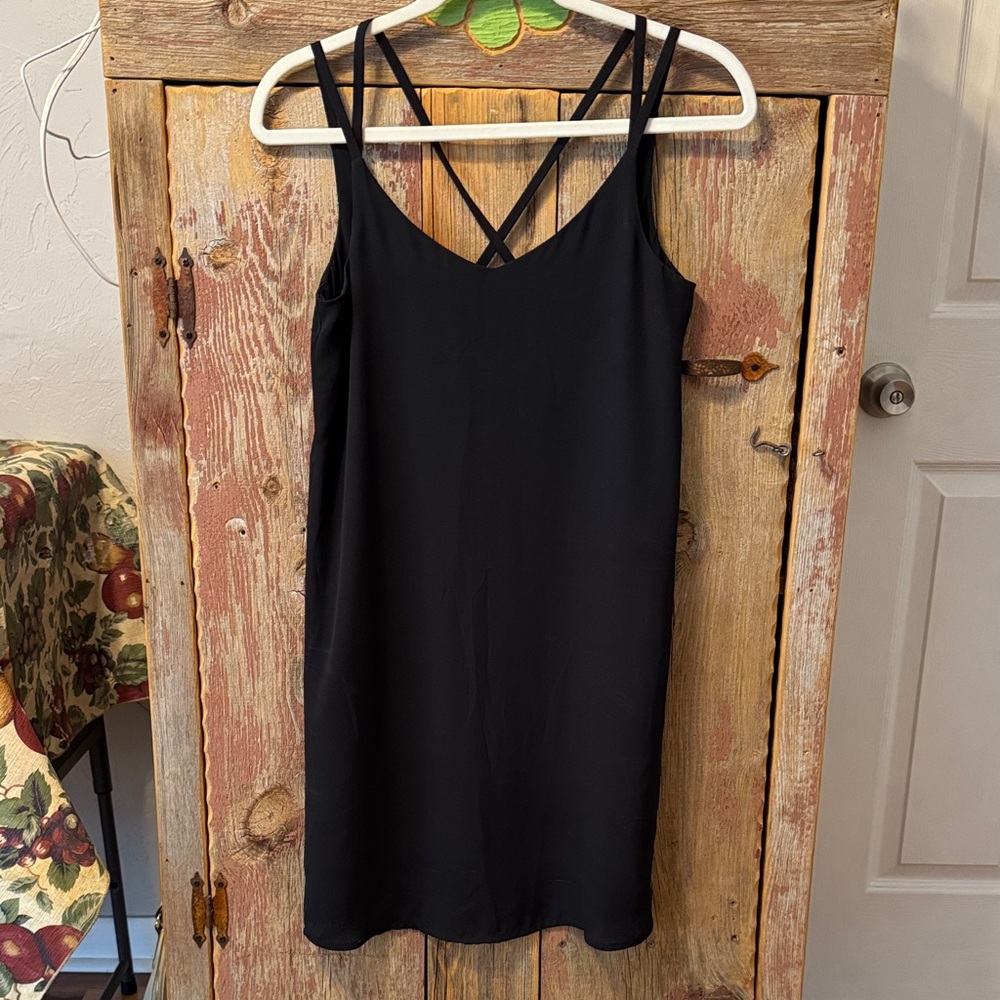 Pink Republic Black little black dress size XS. Lined. Strappy back